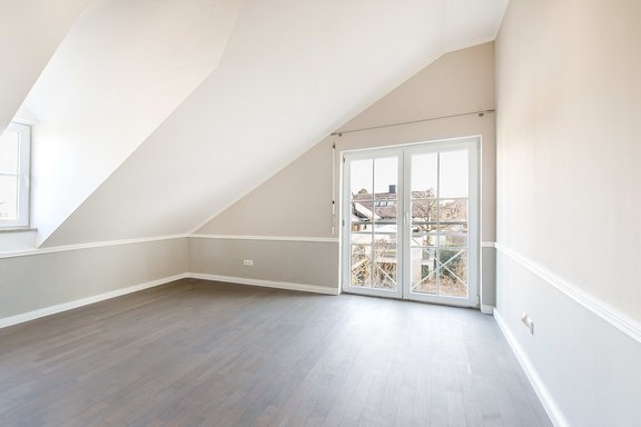 Children's room or study