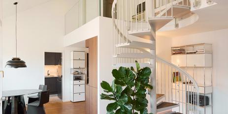 Aesthetics, Space, and Light: An Exclusive Penthouse Apartment in a Prime Location