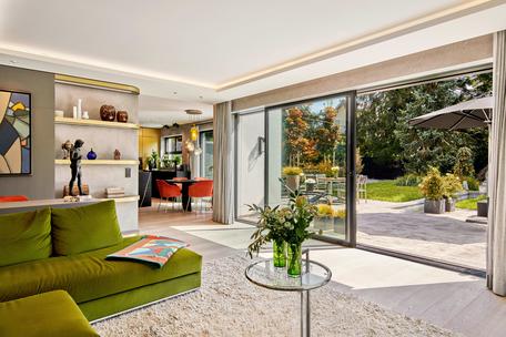 Aesthetic design home with stunning garden and plenty of privacy