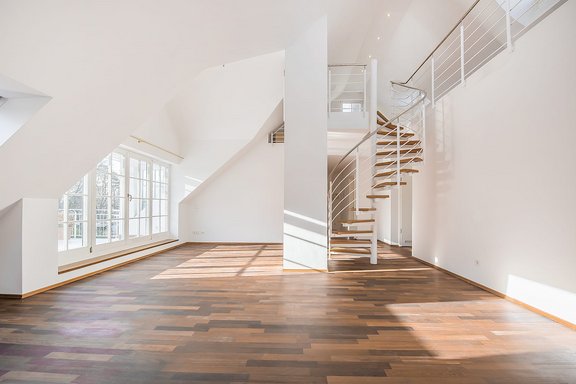 Sonnendurchfluteter Wohn- und Essbereich