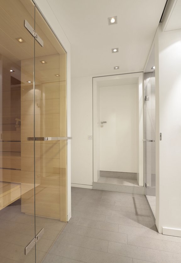 Sauna with sauna room