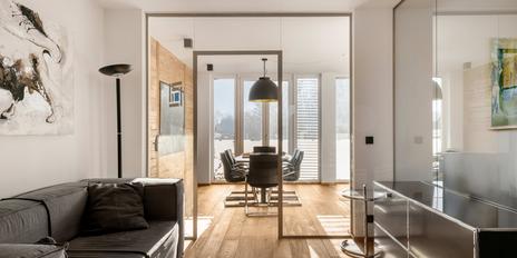 Attractive office property with high-quality fittings near MAN/MTU