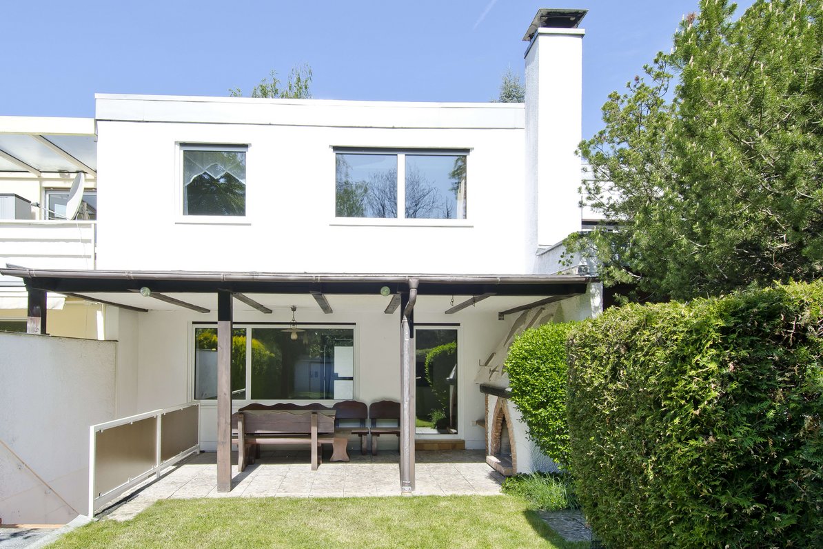 House view from the garden