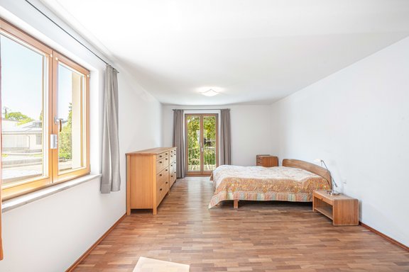 Three bedrooms upstairs