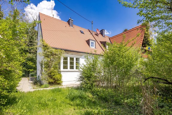 Old stock for demolition