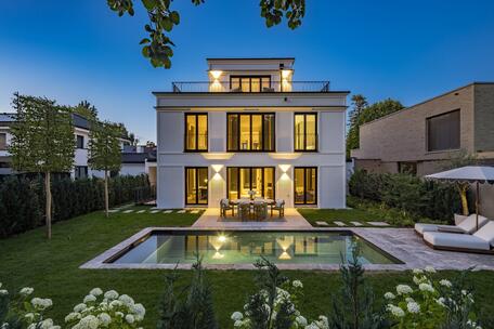 New Construction, Ready to Move In: Luxurious, High-End Villa with a Cosmopolitan Feel and a Pool