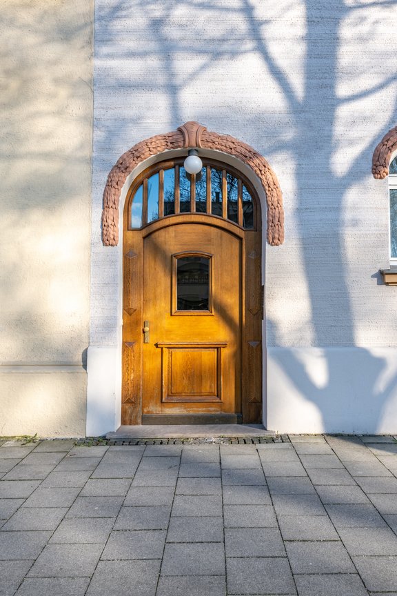 Enchanting art nouveau details
