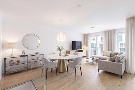 Top city location: Exquisite, superbly designed city home with 4 rooms