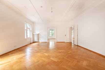 Exceptional old building charm