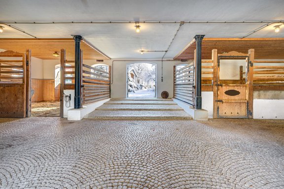 High-quality stables