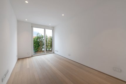 Three (bedroom) rooms