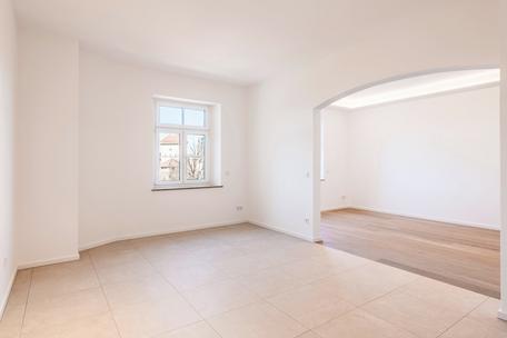 First occupancy after renovation: Stylish 2-room apartment in the old town