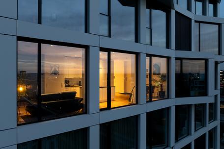 Exclusive city residence with panoramic views as far as the Alps and rooftop use in Friends Tower 2