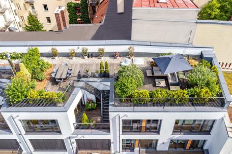 Exquisites 3-Zimmer-Penthouse mit spektakulärem Rooftop und autarkem Apartment
