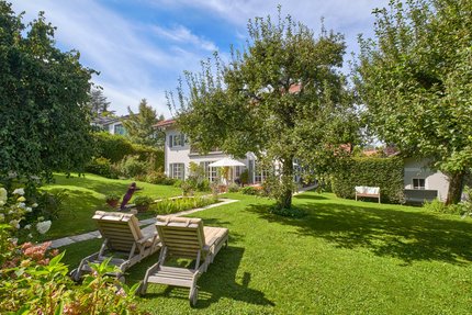 Country villa in a natural, idyllic location