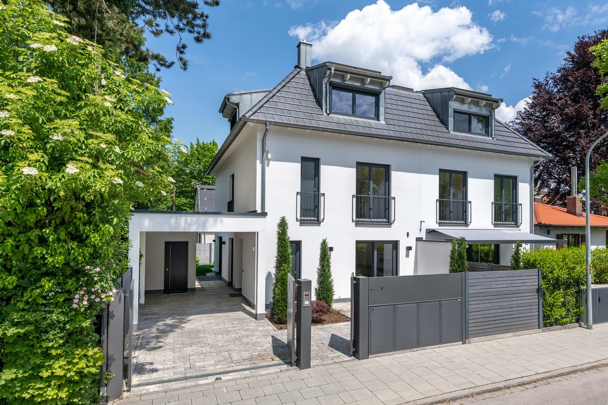 Exklusive Haushälfte