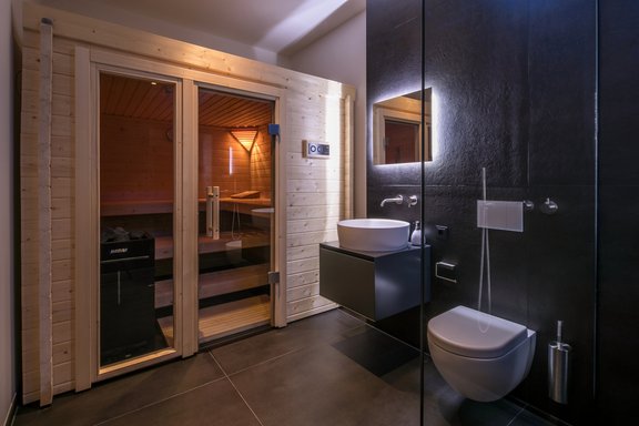 Sauna mit Duschbad
