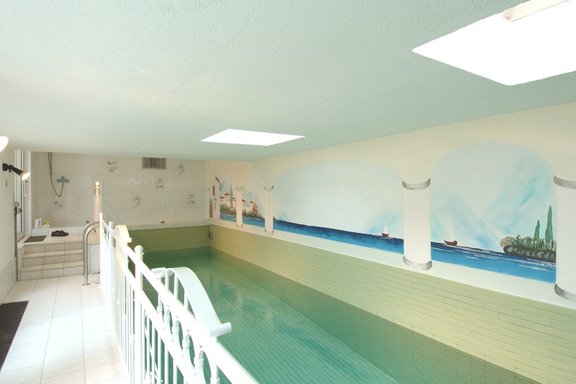 Indoor swimming pool