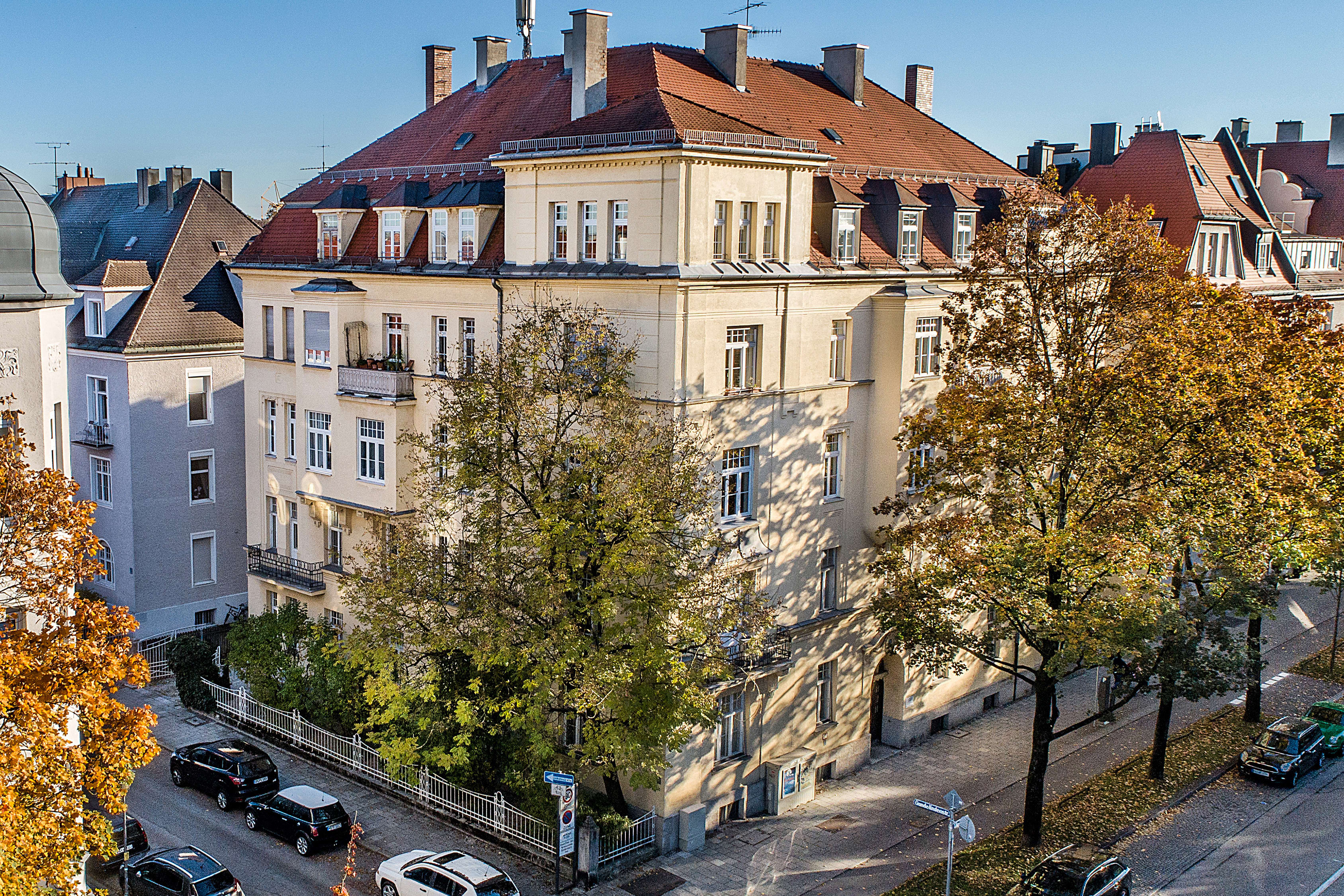 Freistehendes, denkmalgeschütztes JugendstilPalais mit