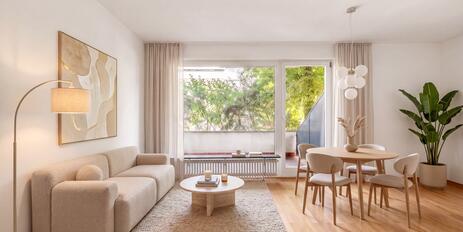 Spacious, vacant 2-bedroom apartment with a large terrace in a prime location in Gerner