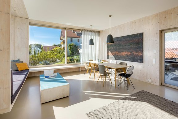 Living, eating and cooking