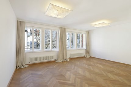 One of two spacious children's rooms (unit 1)