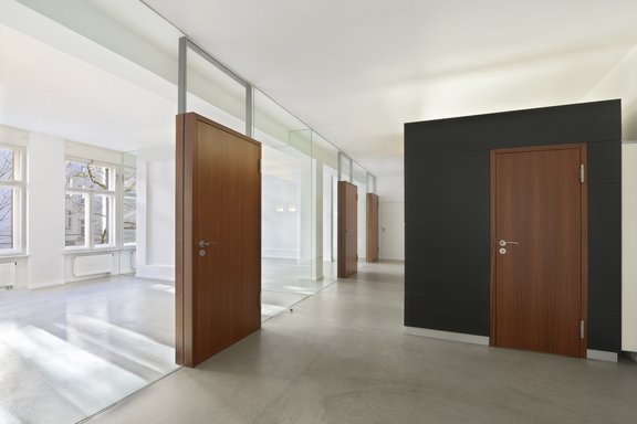 Transparent offices on the 1OG (unit 2)