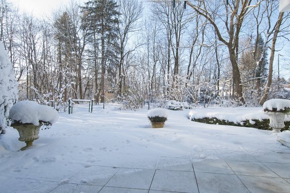 Terrace with view into the garden