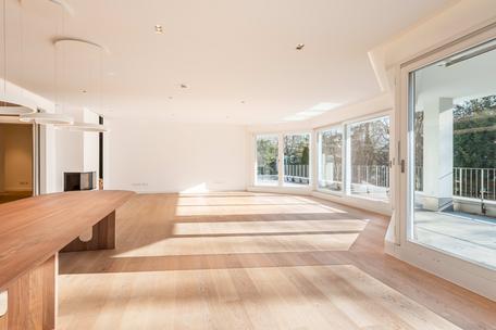 Spacious, exclusive 4-room apartment near Nymphenburg Palace Park