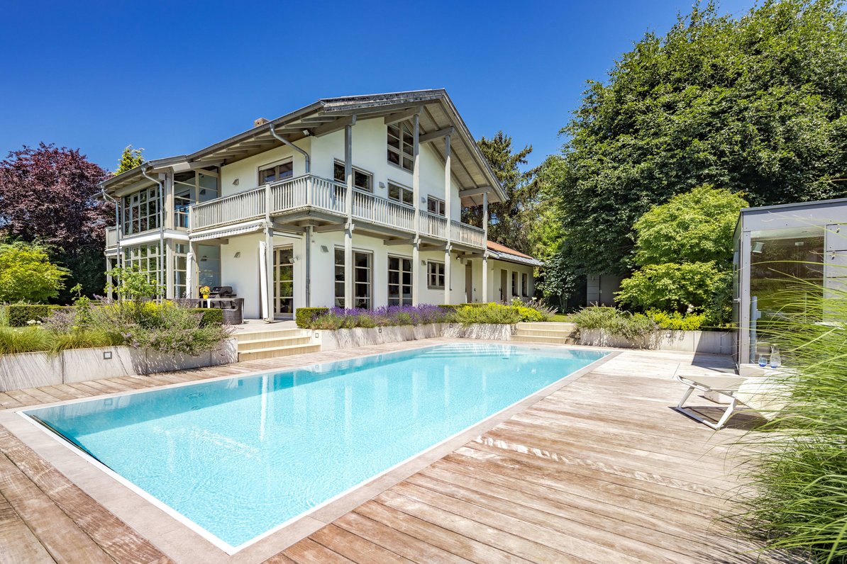 Dream house with pool