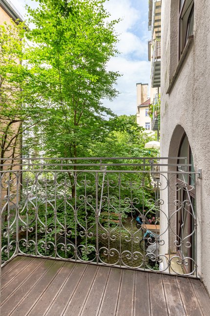 Balkon zum Innenhof