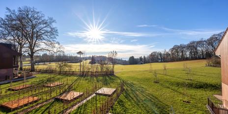 New build: Spacious corner house in an idyllic location on Lake Starnberg