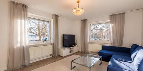 Well-designed 3-room apartment with balcony and garden in a quiet location