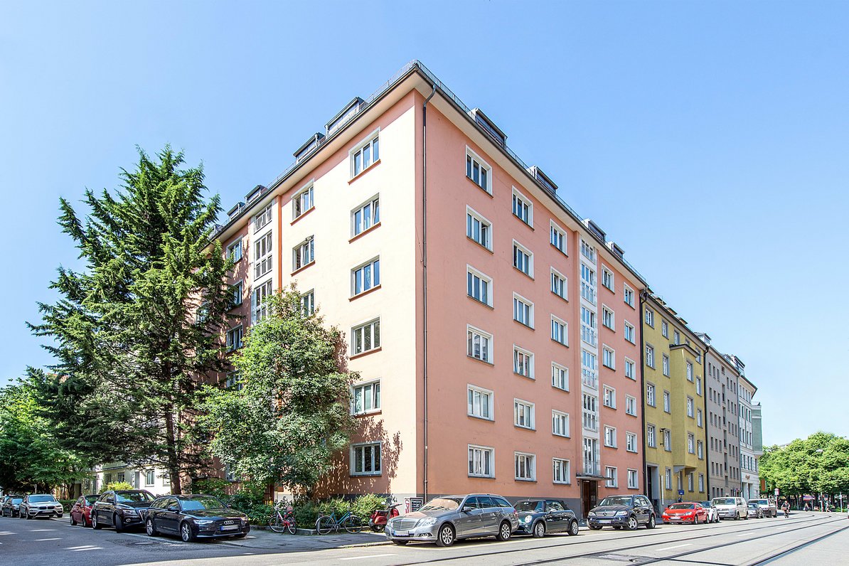 Pulsierendes Schwabing - Hausansicht