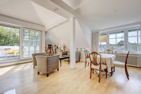 Sonnige Dachterrassen-Wohnung mit hervorragendem Raumkonzept im Lehel