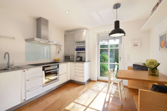 Kitchen living with garden access