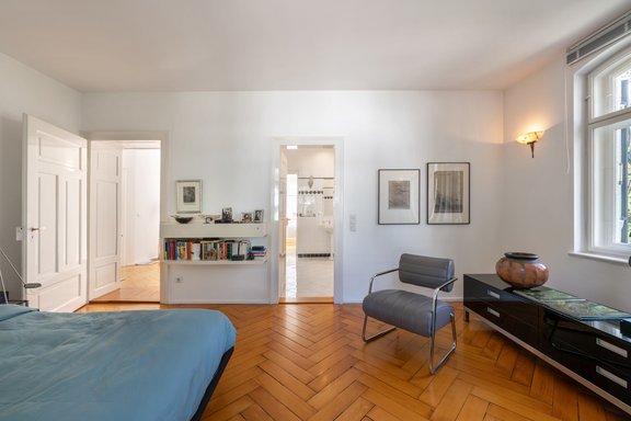 Master bedroom on the upper floor