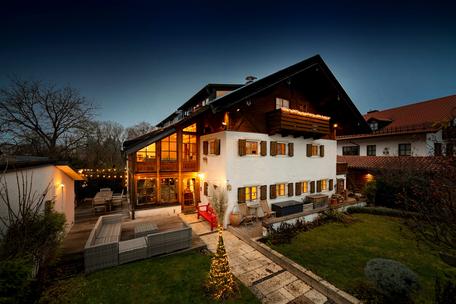 Historic farmhouse with conservatory extension and flexible usage options