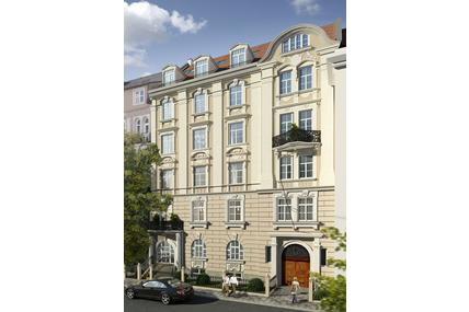 Highly stately apartment with unique old building flair