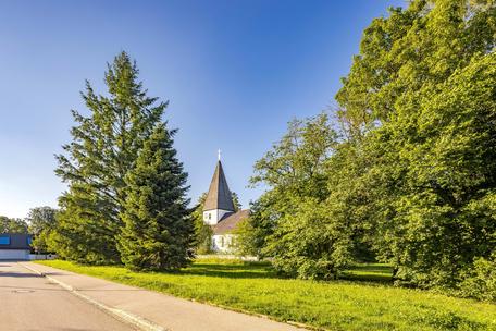 Top-class building plot of 2,883 m² in a prime location