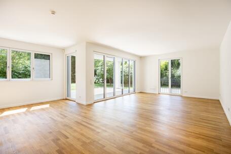 A high-end, modern 4-bedroom home with a private garden paradise and a cozy hobby area