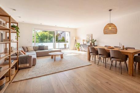 High-quality 4-room apartment from 2019 with stylish aesthetics, ideal layout and west-facing loggia