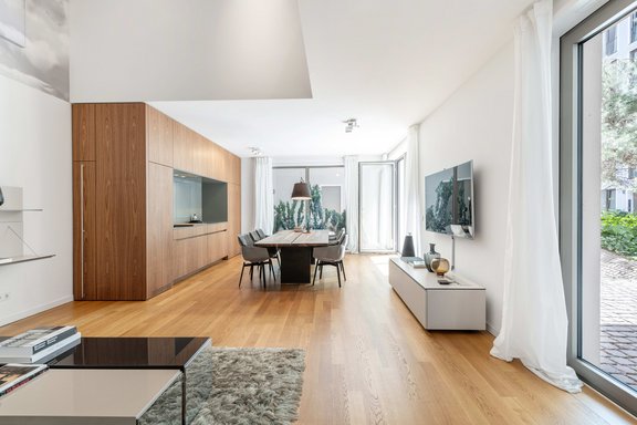 Dining area with kitchen