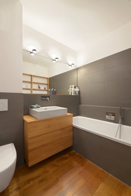 Timelessly elegant bathroom