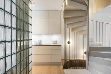 New build: Idyllic corner house with garden and smart features