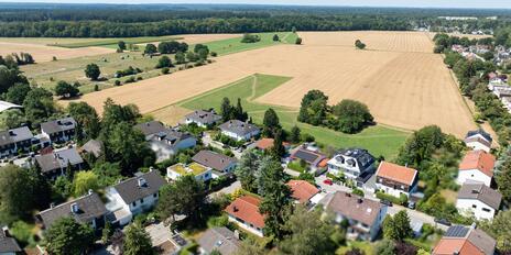 In the green neighborhood of Solln: 580 m² building lot near Forstenrieder Park