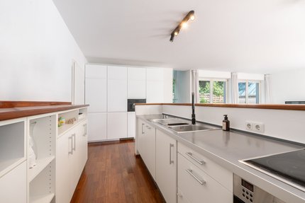 Modern fitted kitchen