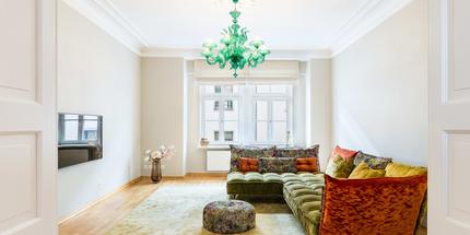 Art nouveau jewel: 4-bedroom city home with stylish aesthetics in a top location