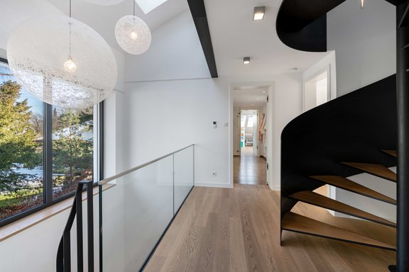 Transparent architecture