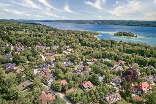 Laufnähe zum See und Golfplatz